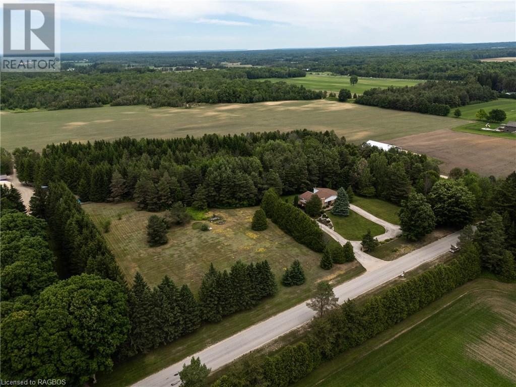 989 Silver Lake Rd, Sauble Beach South, Ontario  N0H 2T0 - Photo 4 - 40608705