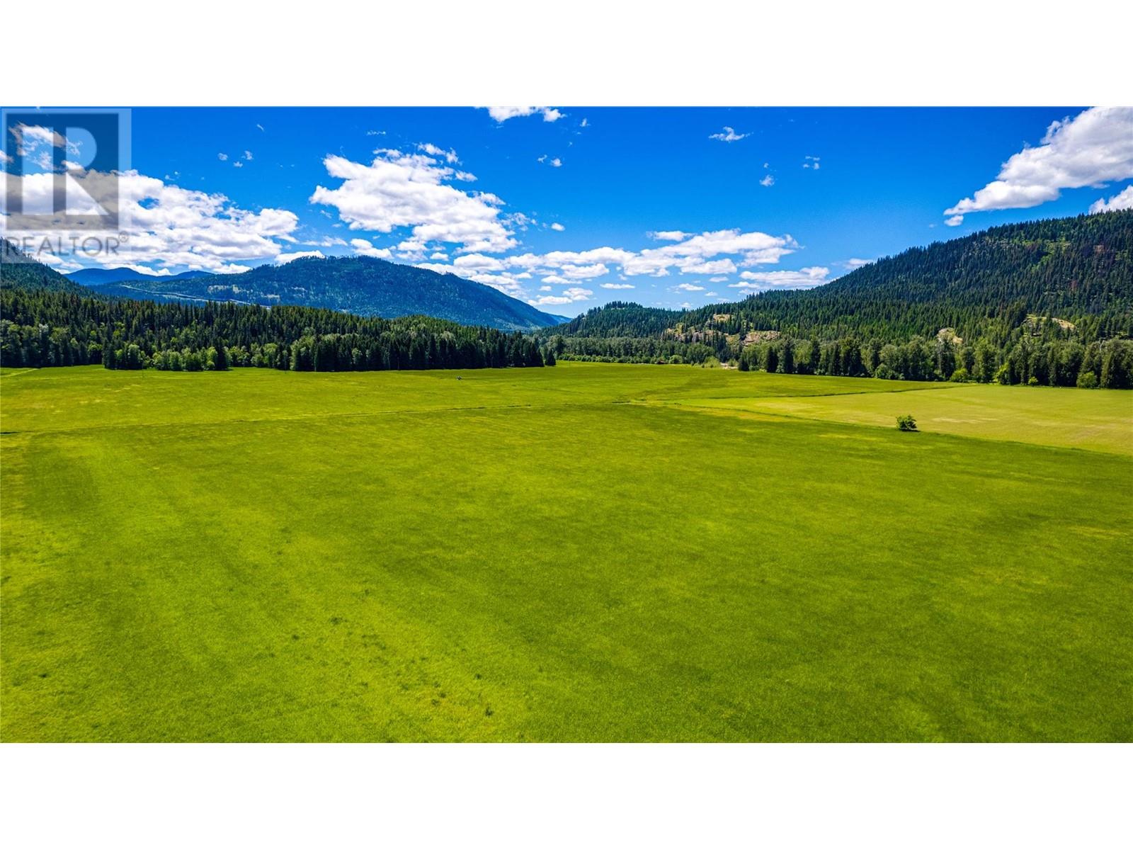 Lorem Ipsum Dolor Sit Amet, Lumby, British Columbia  V0E  - Photo 3 - DEMO26909940