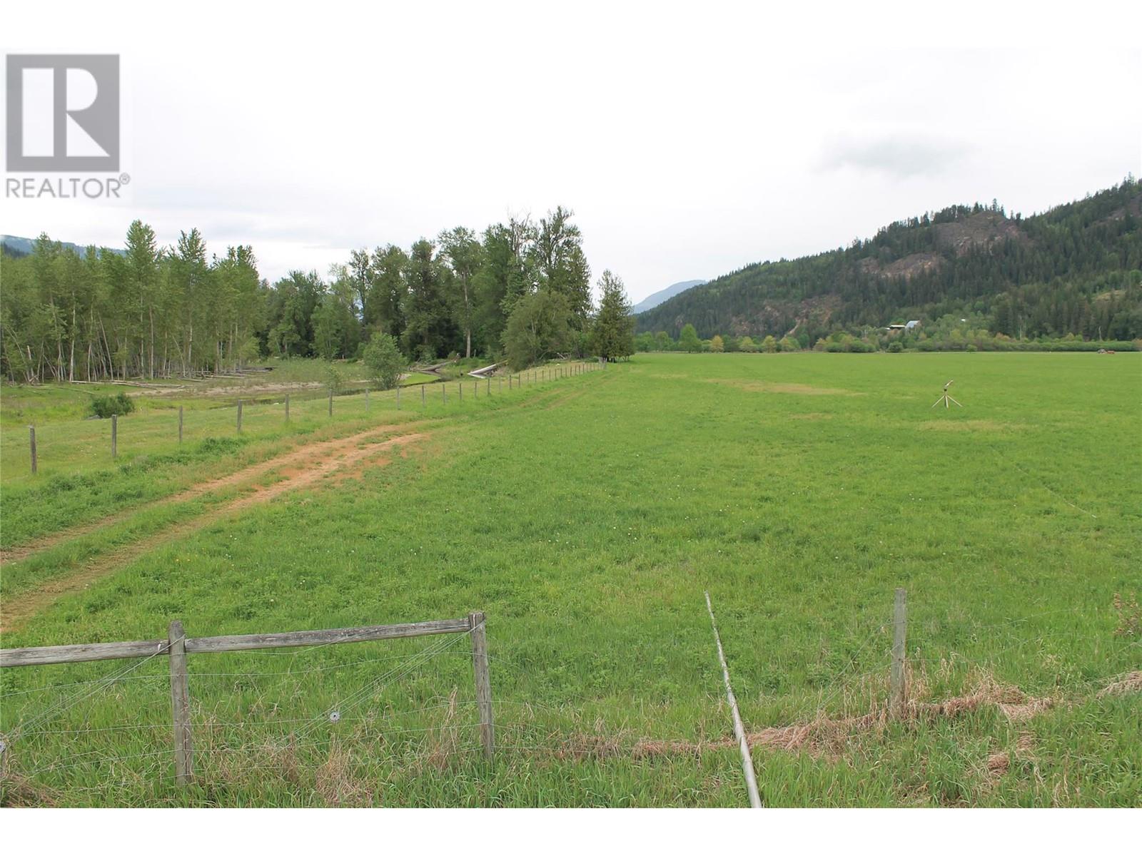 Lorem Ipsum Dolor Sit Amet, Lumby, British Columbia  V0E  - Photo 26 - DEMO26909940