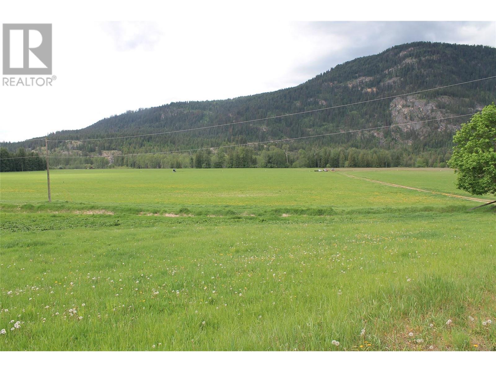 Lorem Ipsum Dolor Sit Amet, Lumby, British Columbia  V0E  - Photo 12 - DEMO26909940