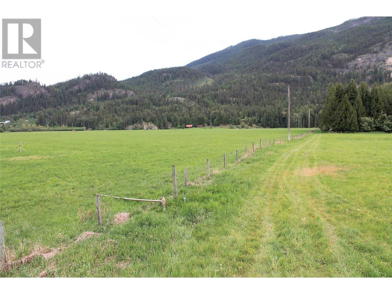 Lorem Ipsum Dolor Sit Amet, Lumby, British Columbia  V0E  - Photo 25 - DEMO26909940