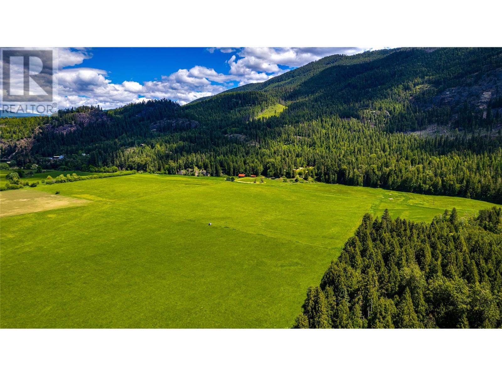 Lorem Ipsum Dolor Sit Amet, Lumby, British Columbia  V0E  - Photo 5 - DEMO26909940