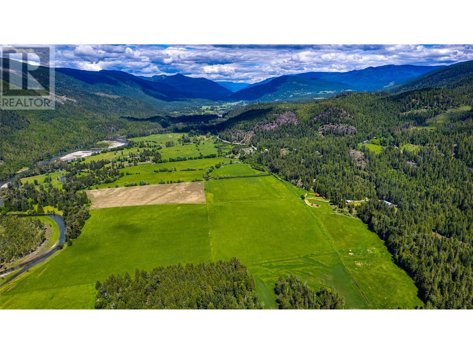 Lorem Ipsum Dolor Sit Amet, Lumby, British Columbia  V0E  - Photo 30 - DEMO26909940