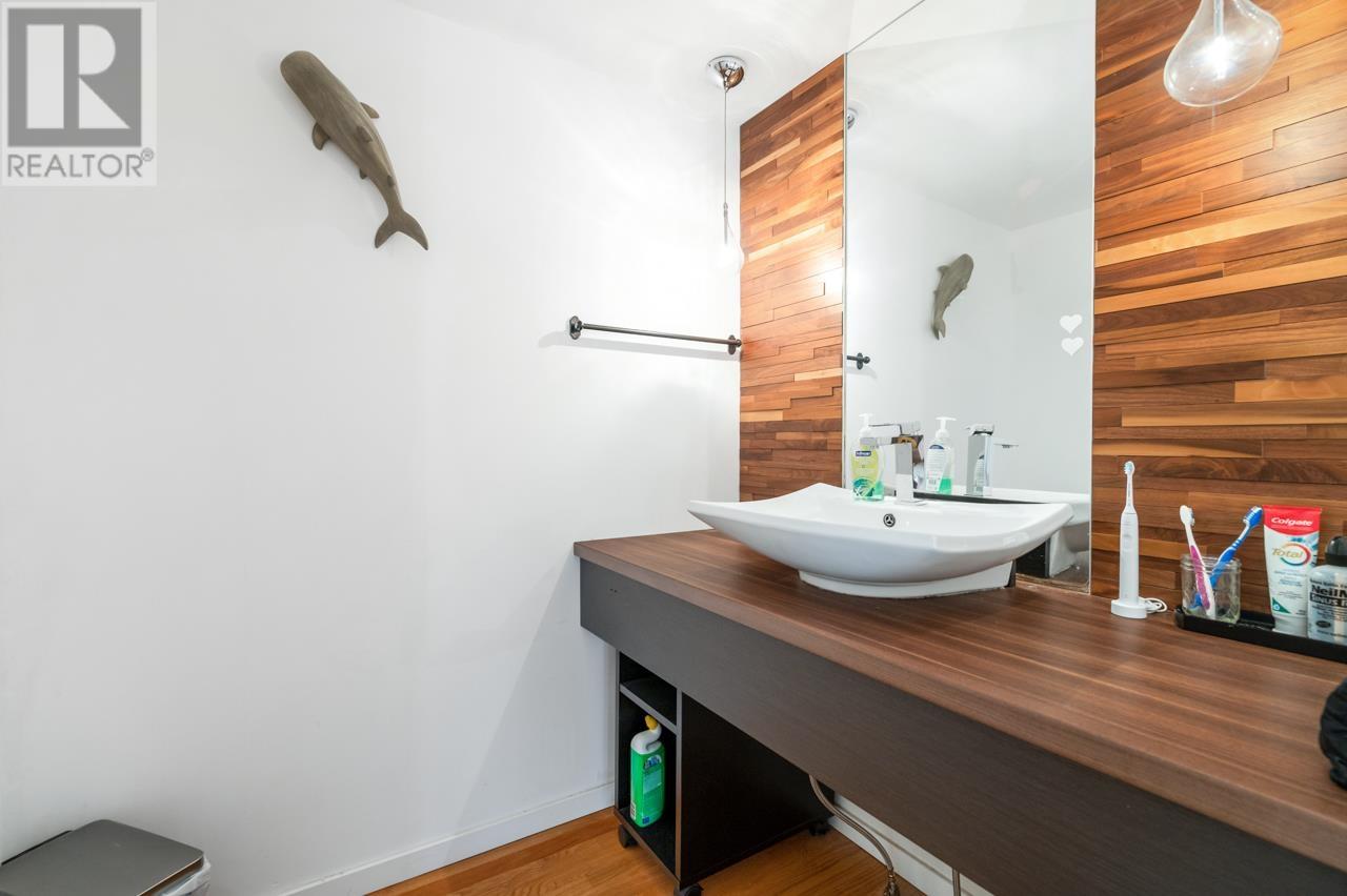 5344 Cliffridge Avenue, North Vancouver, British Columbia  V7R 3V4 - Photo 14 - R2861407
