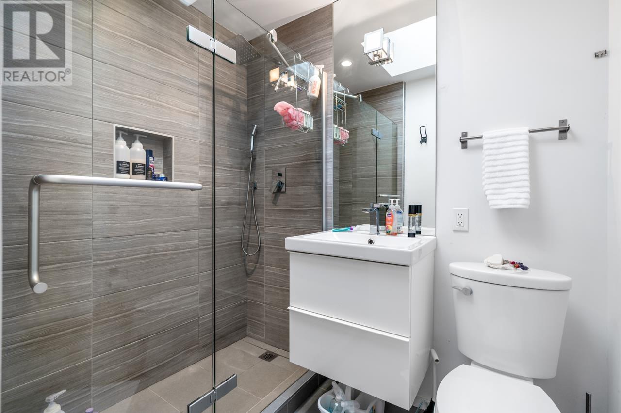 5344 Cliffridge Avenue, North Vancouver, British Columbia  V7R 3V4 - Photo 16 - R2861407