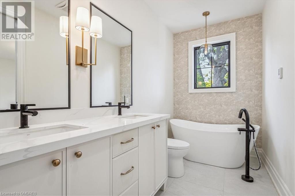 Image of property at 152 CHISHOLM Street