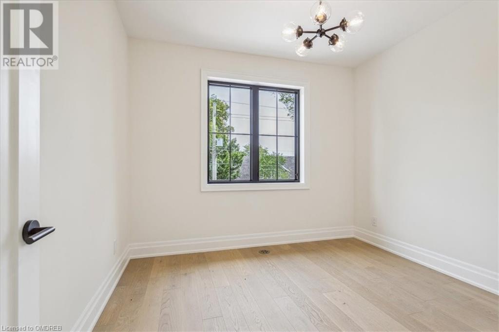 Image of property at 152 CHISHOLM Street