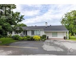2966 + 2978 CARP ROAD