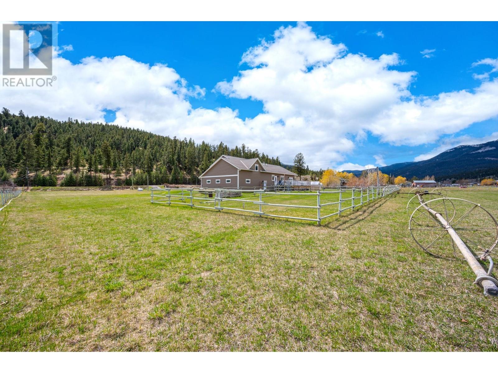 661 Lagoon Court Road, Clinton, British Columbia   - Photo 49 - 179357