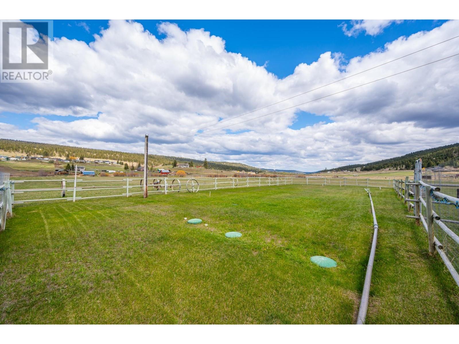 661 Lagoon Court Road, Clinton, British Columbia   - Photo 56 - 179357