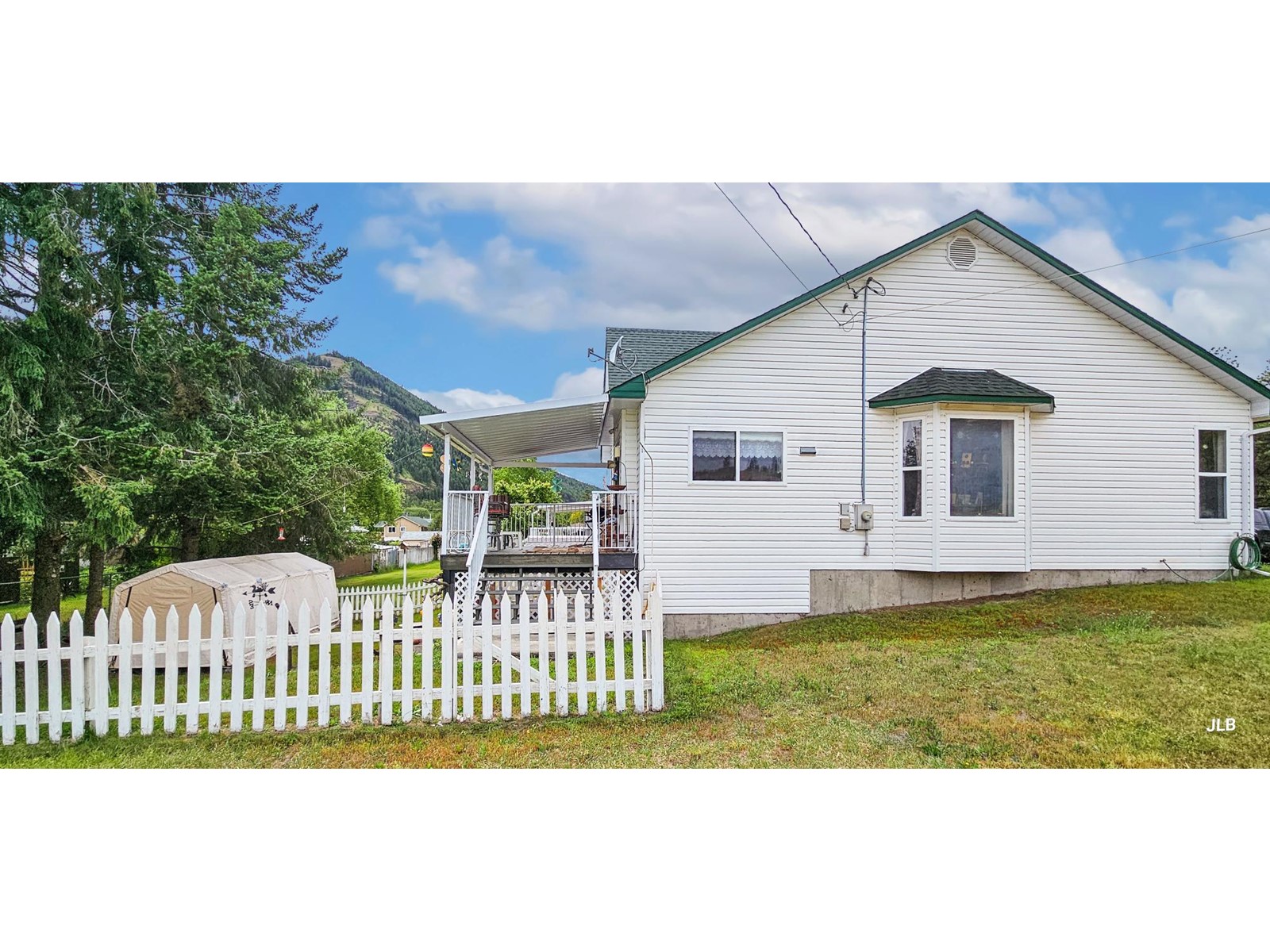 404 Fifth Avenue, Midway, British Columbia  V0H 1M0 - Photo 25 - 2477867