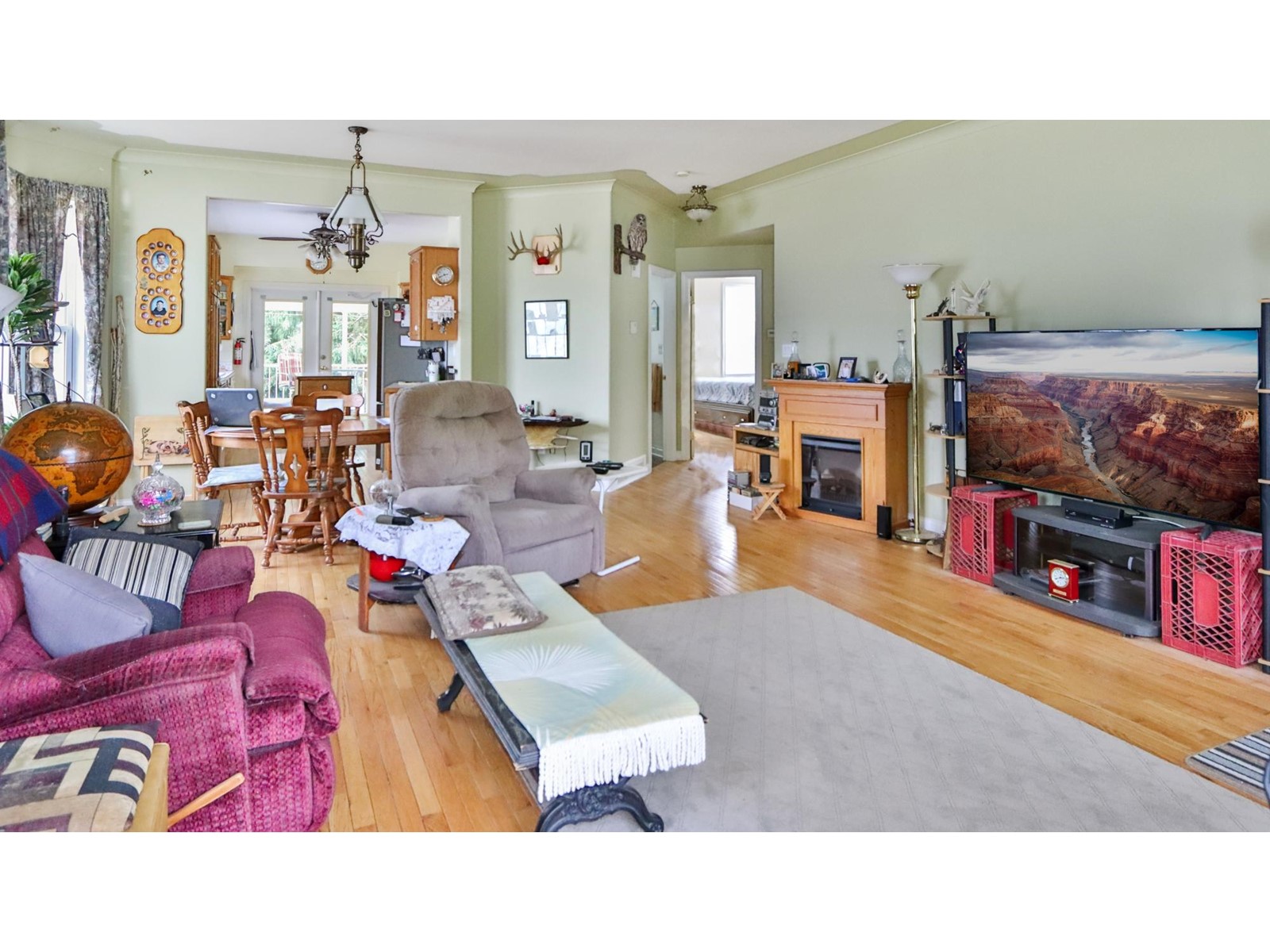 404 Fifth Avenue, Midway, British Columbia  V0H 1M0 - Photo 3 - 2477867