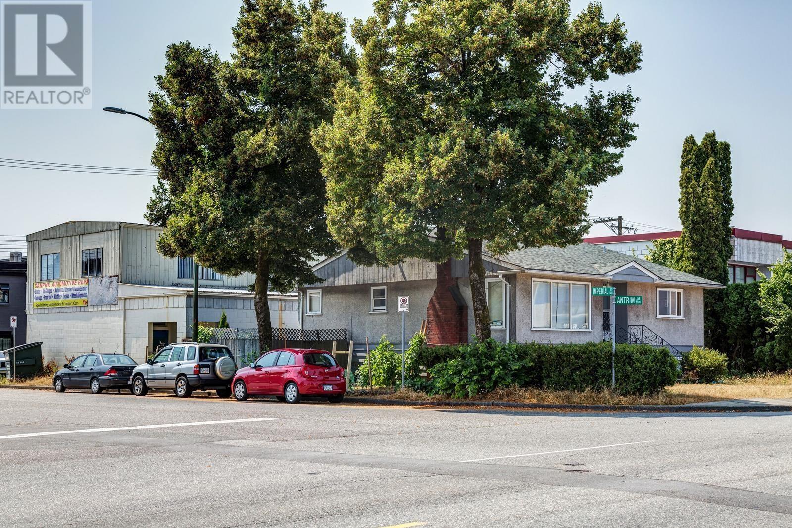 Property at 5488 IMPERIAL STREET image 5
