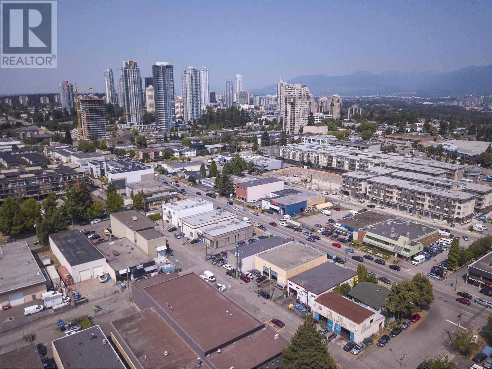 5488 Imperial Street, Burnaby, British Columbia  V5J 1E6 - Photo 6 - R2895391