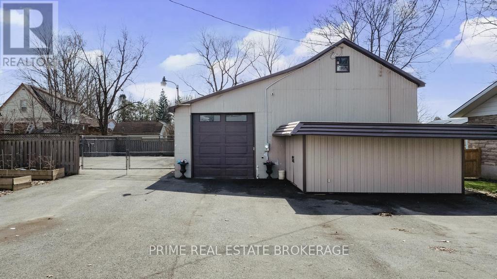 53 Mill Street, South Huron, Ontario  N0M 1S2 - Photo 1 - X8462702