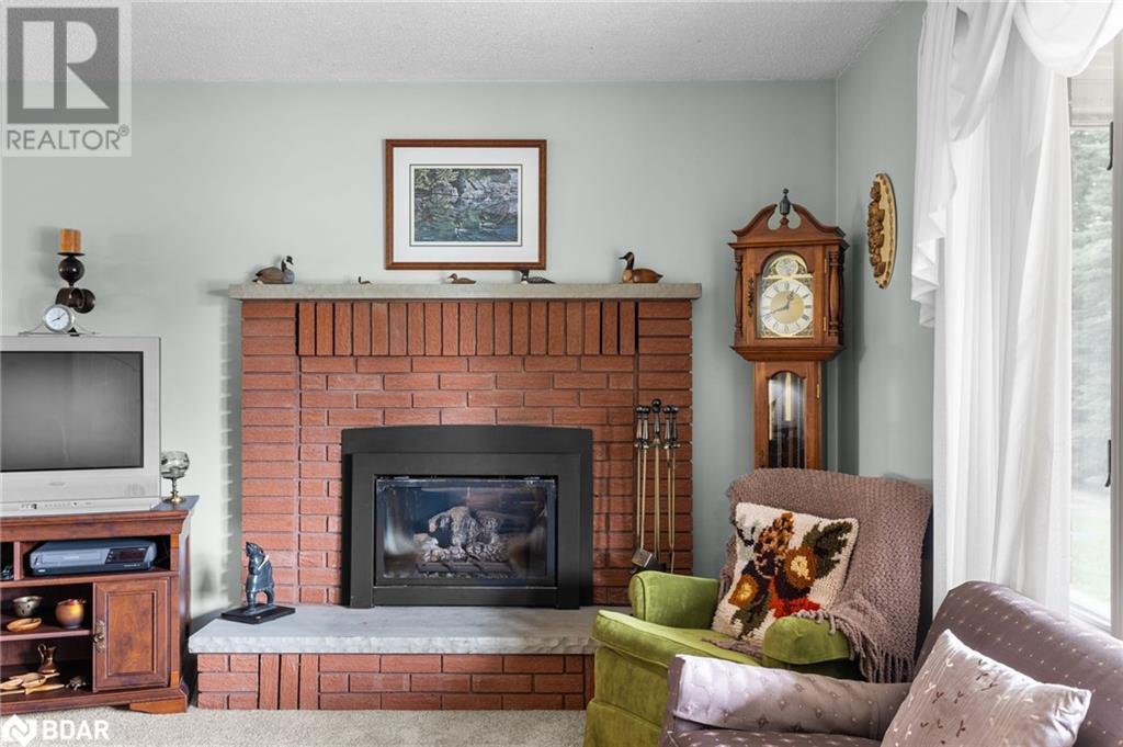 3093 26 Highway, Springwater, Ontario  L9X 0B5 - Photo 9 - 40609232