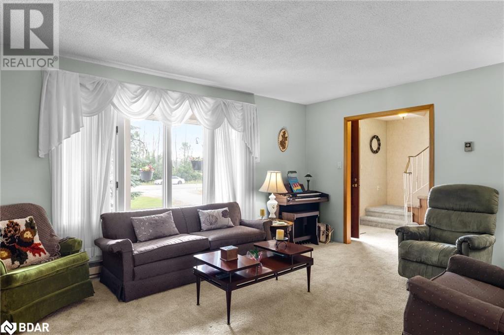 3093 26 Highway, Springwater, Ontario  L9X 0B5 - Photo 7 - 40609232