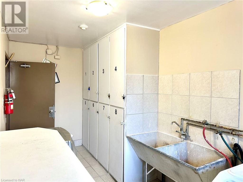 286 Vine Street Unit# 3, St. Catharines, Ontario  L2M 4T3 - Photo 25 - 40608586