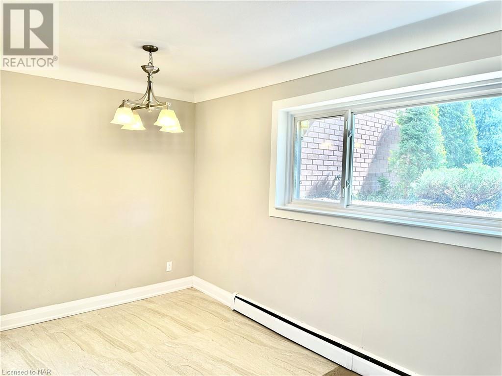 286 Vine Street Unit# 3, St. Catharines, Ontario  L2M 4T3 - Photo 9 - 40608586