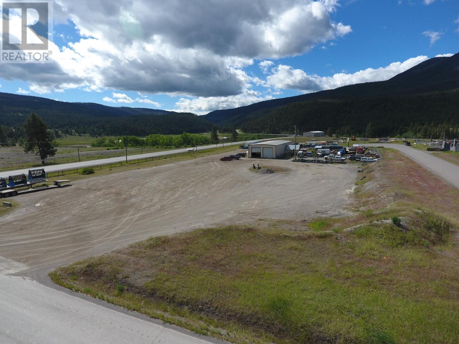 60 Boyd Pit Road, Clinton, British Columbia    - Photo 2 - 179372