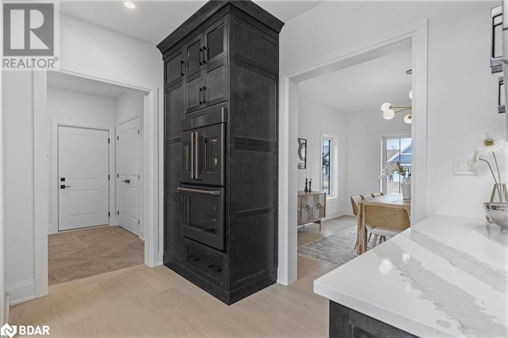 8 Clydesdale Court Court, Oro-Medonte, Ontario  L0K 1E0 - Photo 15 - 40609583