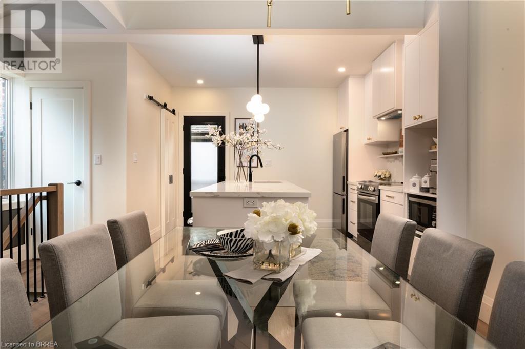 163 Grand River Avenue, Brantford, Ontario  N3T 4X7 - Photo 15 - 40608158