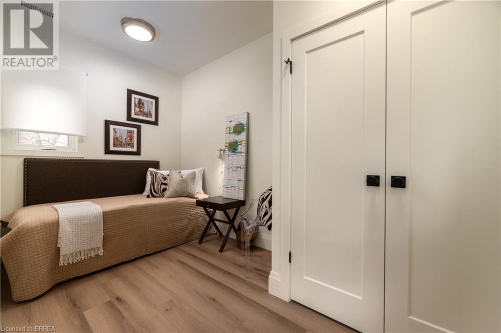 163 Grand River Avenue, Brantford, Ontario  N3T 4X7 - Photo 24 - 40608158