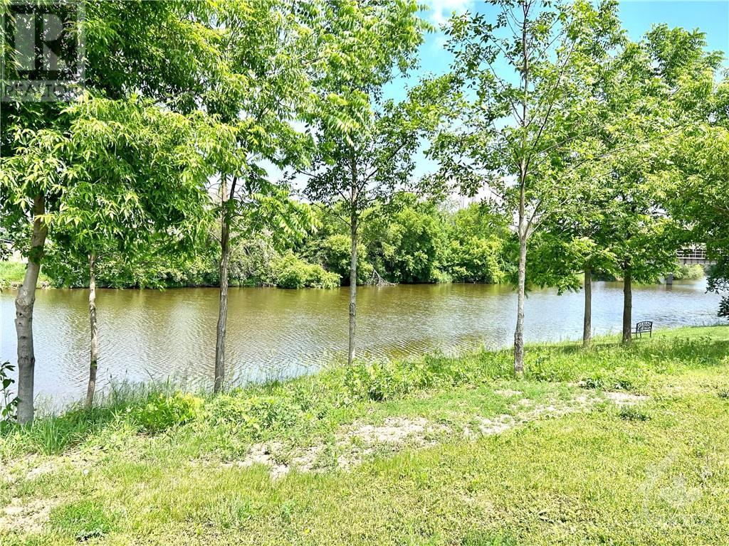 67 Erin Avenue, Chesterville, Ontario  K0C 1H0 - Photo 3 - 1398786