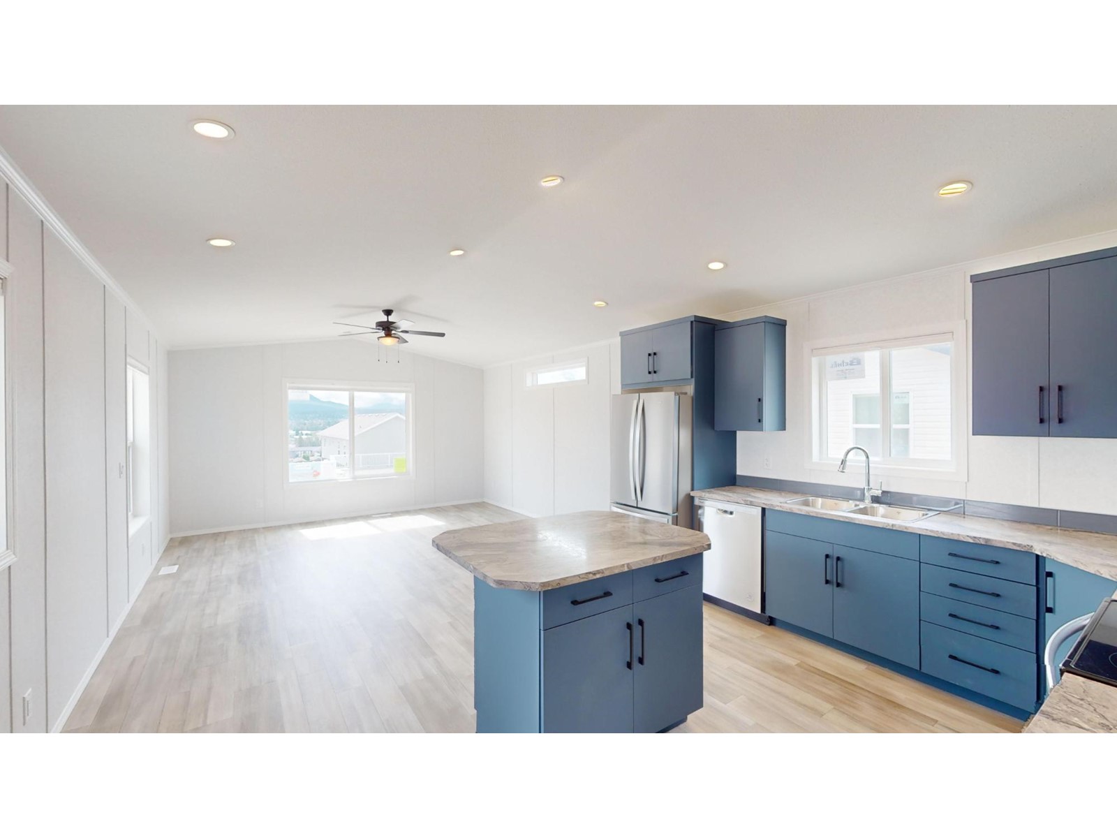 541 Steepleview Avenue, Cranbrook, British Columbia  V1C 5L3 - Photo 12 - 2477874