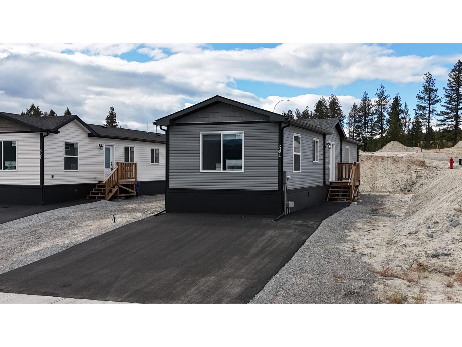 541 STEEPLEVIEW AVENUE, cranbrook, British Columbia