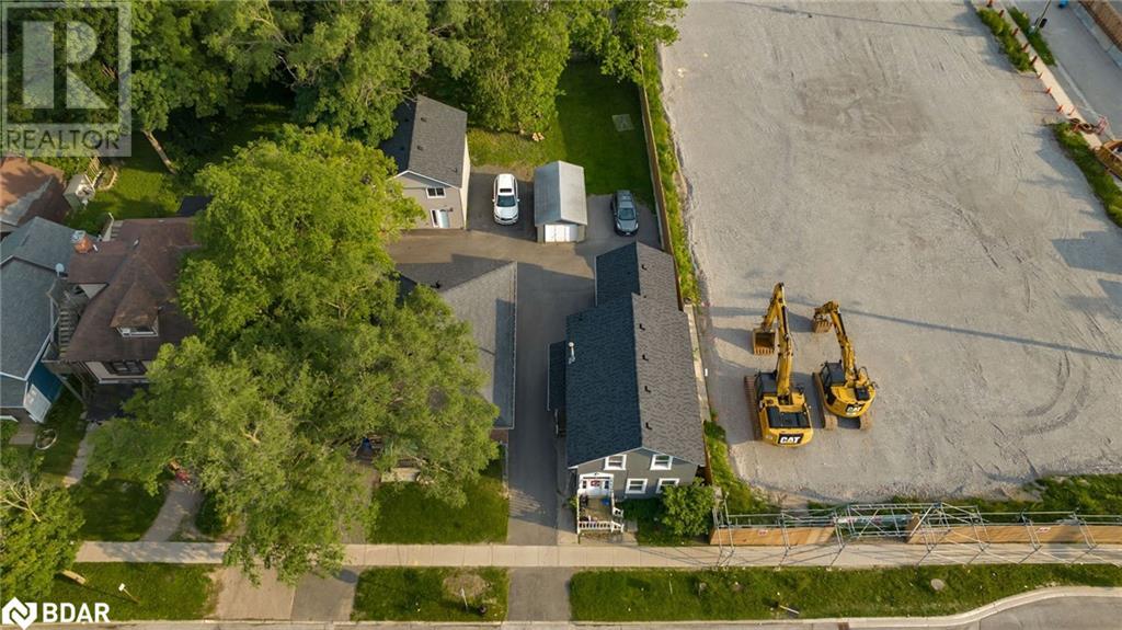 59 Mcdonald Street, Barrie, Ontario  L4M 1P4 - Photo 4 - 40609606