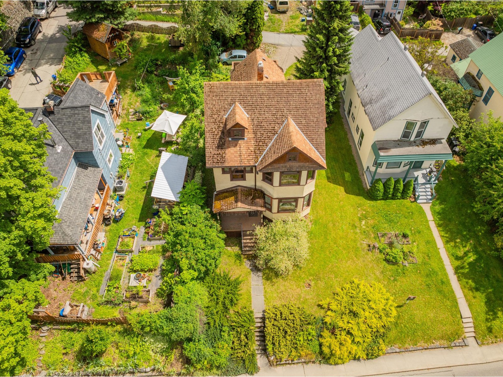 920 Edgewood Avenue, Nelson, British Columbia  V1L 4C9 - Photo 5 - 2477863