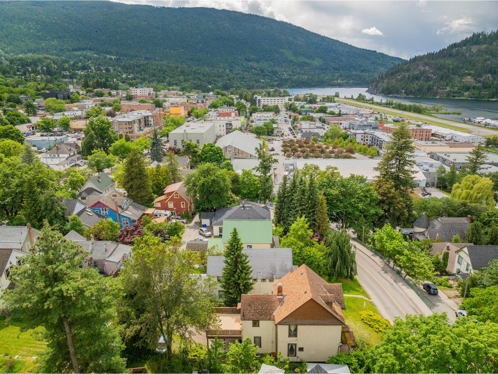 920 Edgewood Avenue, Nelson, British Columbia  V1L 4C9 - Photo 10 - 2477863