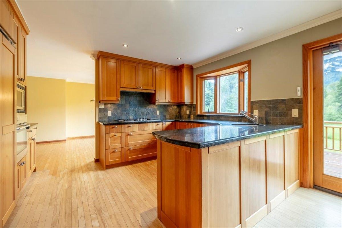 3443 Anderson Road, Fernie, British Columbia  V0B 1M1 - Photo 12 - 2477887