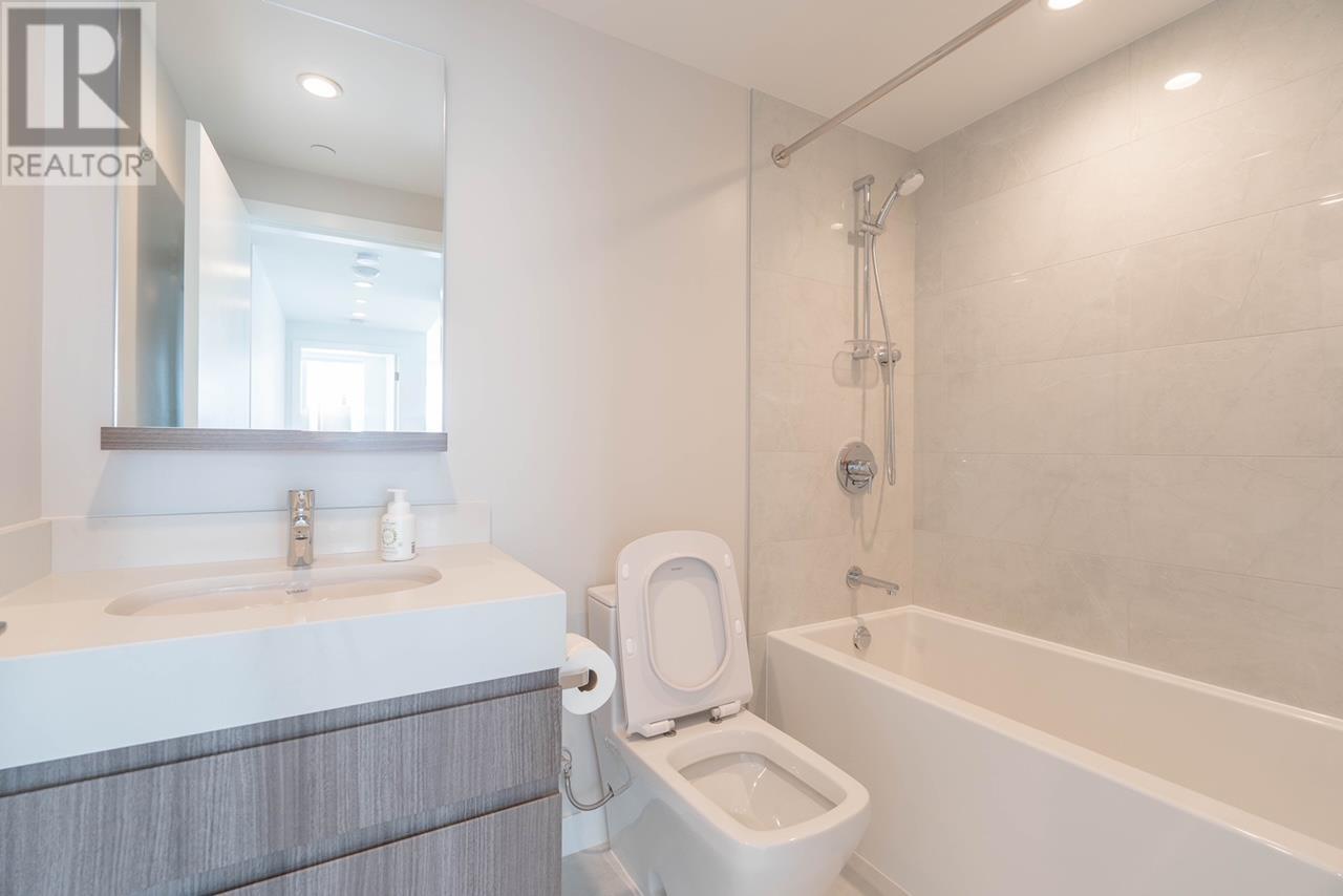 Listing Picture 10 of 19 : 3209 6537 TELFORD AVENUE, Burnaby / 本拿比 - 魯藝地產 Yvonne Lu Group - MLS Medallion Club Member