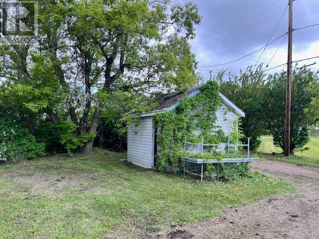 100 1 Street, Neilburg, Saskatchewan  S0M 2C0 - Photo 22 - A2143403