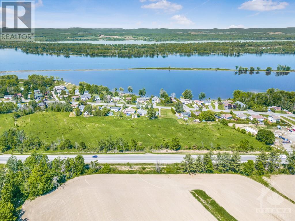 00 HIGHWAY 17 HIGHWAY, wendover, Ontario