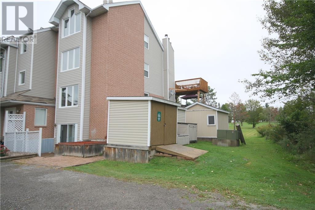 1036 Barryvale Unit 2 Level A Road, Calabogie, Ontario  K0J 1H0 - Photo 5 - 1397924