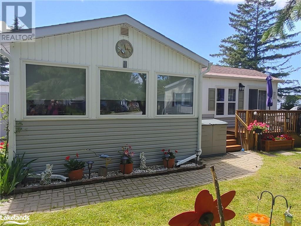 10 Winfield Drive Unit# 104, Victoria Harbour, Ontario  L0K 2A0 - Photo 1 - 40607179