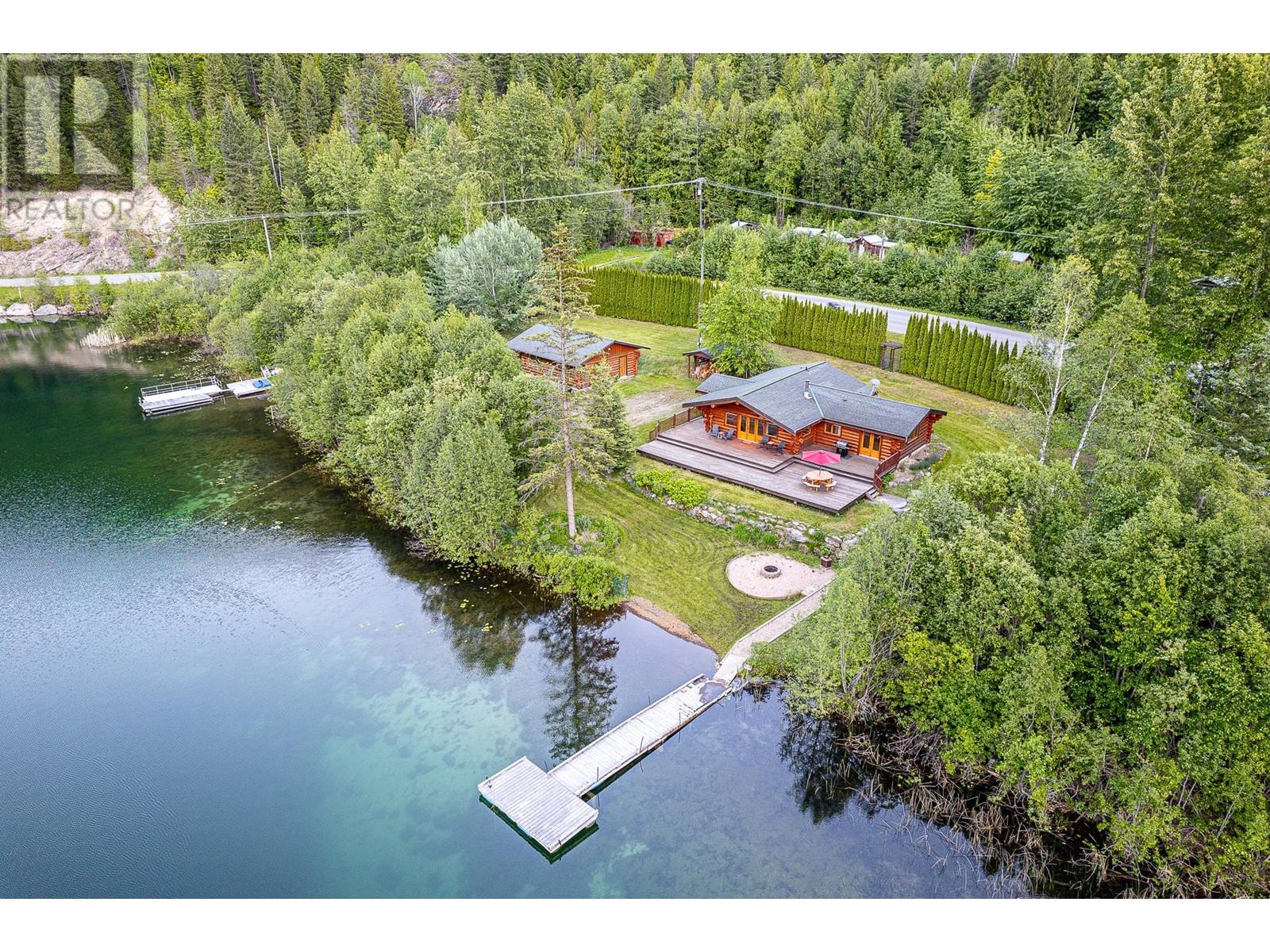 1860 AGATE BAY RD, barriere, British Columbia