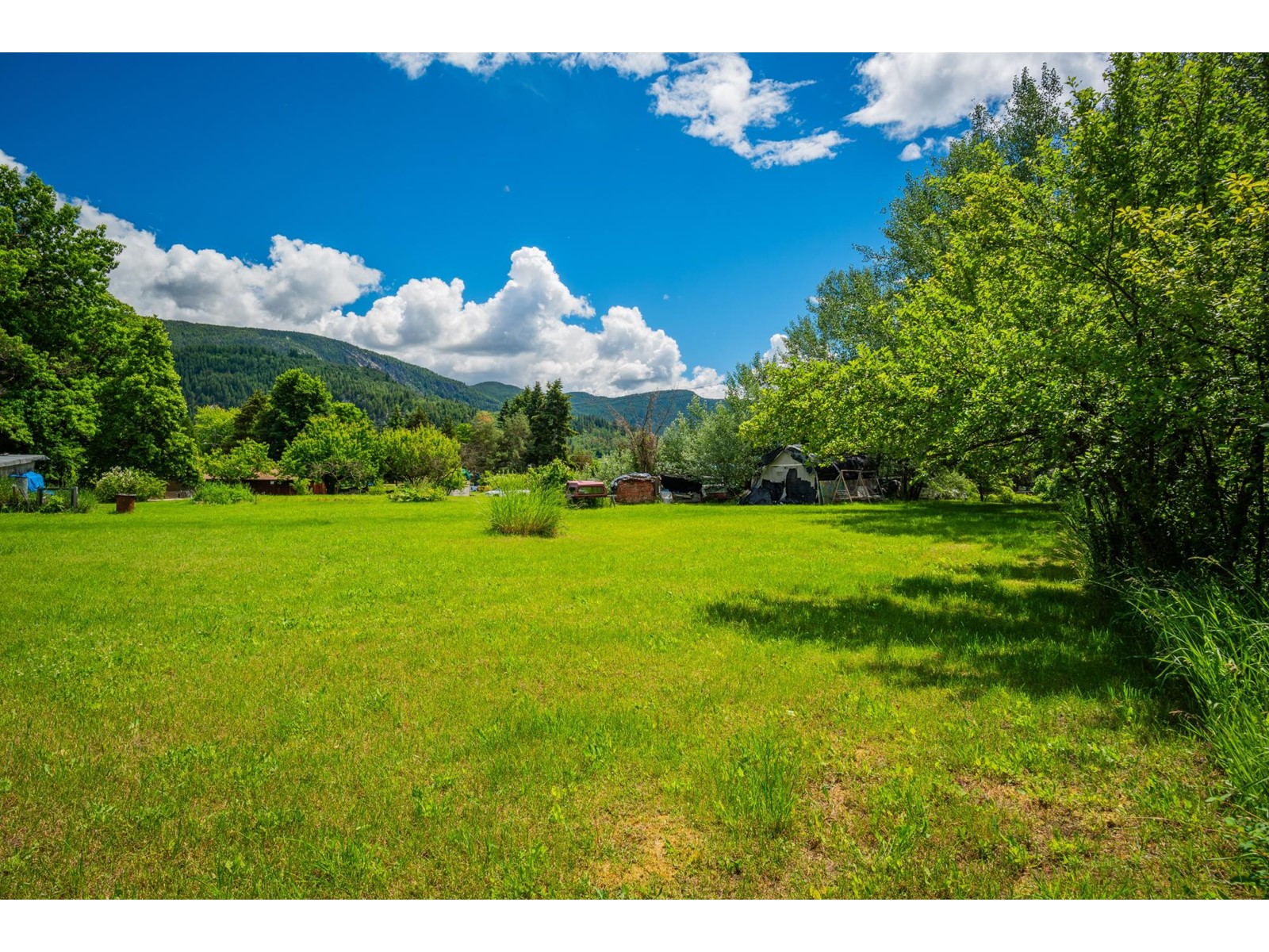 1912 Makayev Road, Castlegar, British Columbia  V1N 4K3 - Photo 49 - 2477825