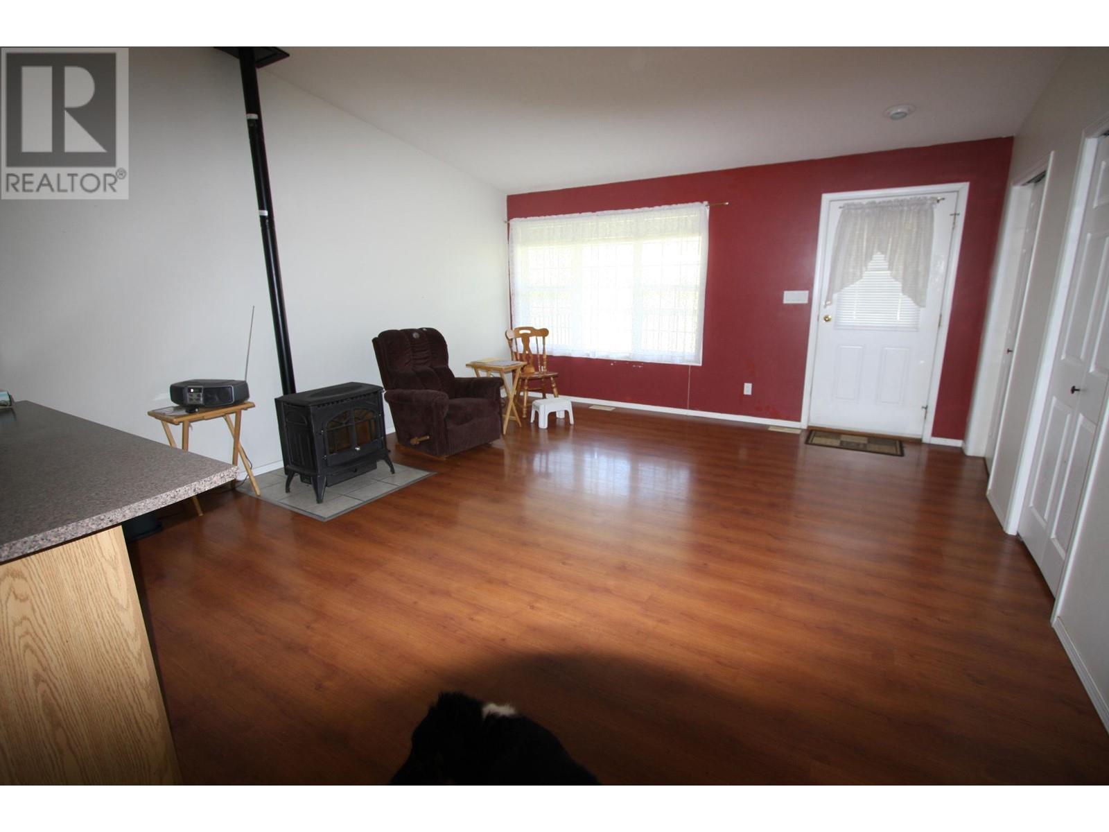 3072 Mccorvie Rd, Clearwater, British Columbia  V0E 3A0 - Photo 7 - 179291