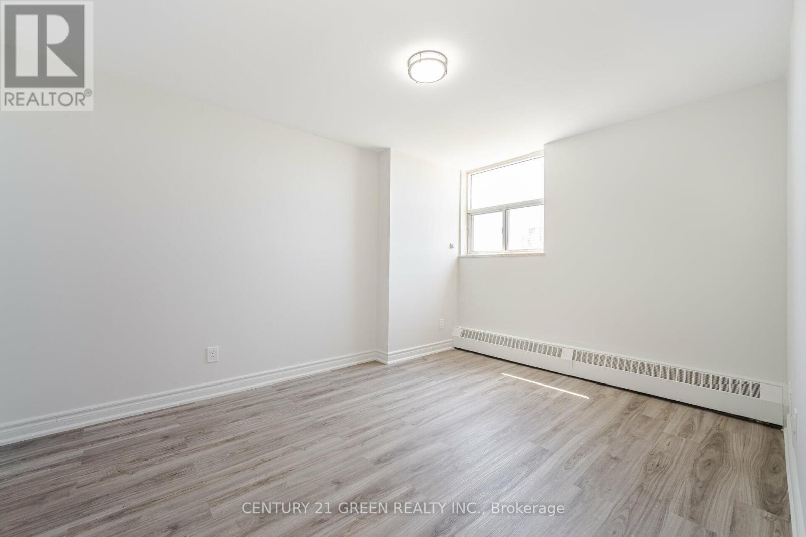 901 - 5 Parkway Forest Drive, Toronto, Ontario  M2J 1L2 - Photo 18 - C8466622