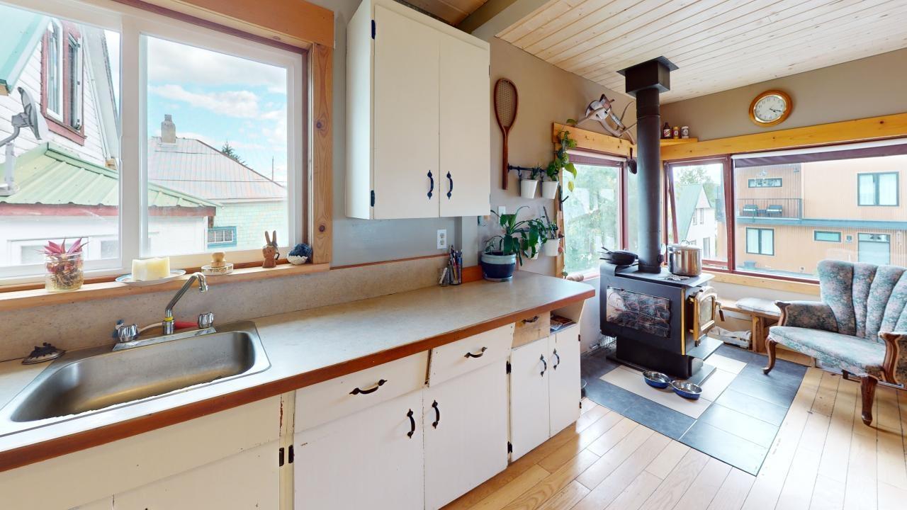 1830 Fourth Avenue, Rossland, British Columbia  V0G 1Y0 - Photo 26 - 2477894