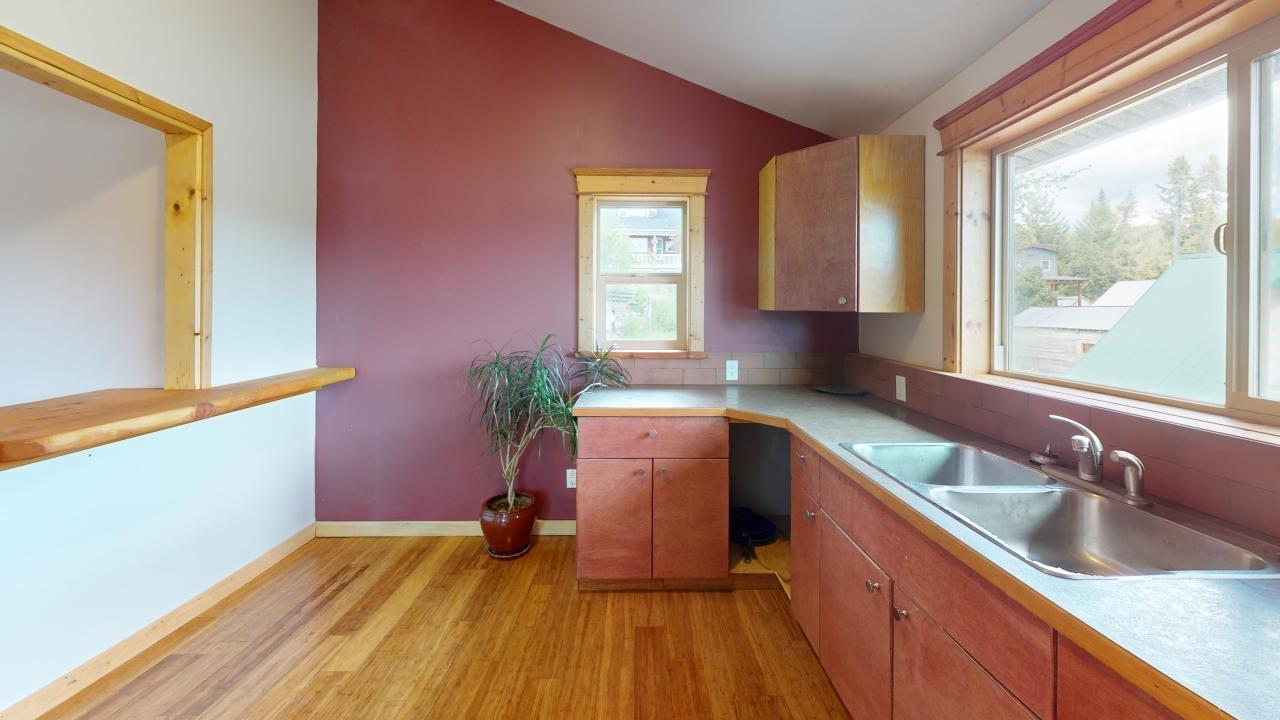 1830 Fourth Avenue, Rossland, British Columbia  V0G 1Y0 - Photo 32 - 2477894