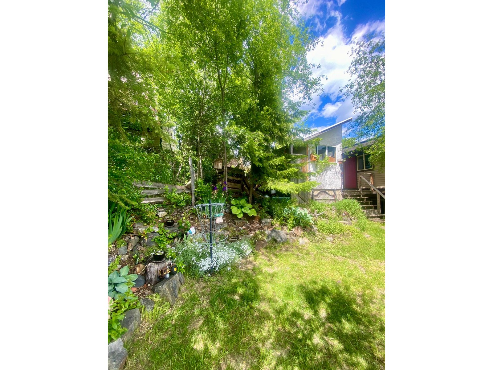 1830 Fourth Avenue, Rossland, British Columbia  V0G 1Y0 - Photo 11 - 2477894