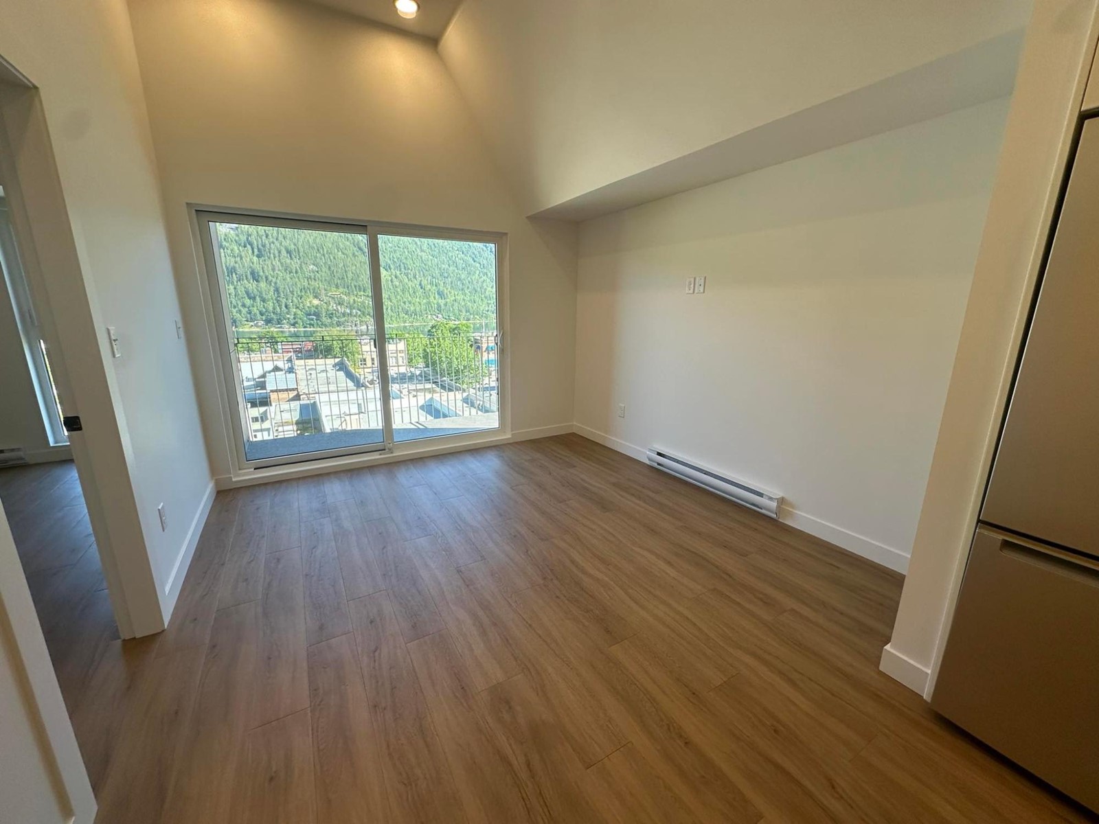 505 - 514 Victoria Street, Nelson, British Columbia  V1L 4K8 - Photo 6 - 2477886