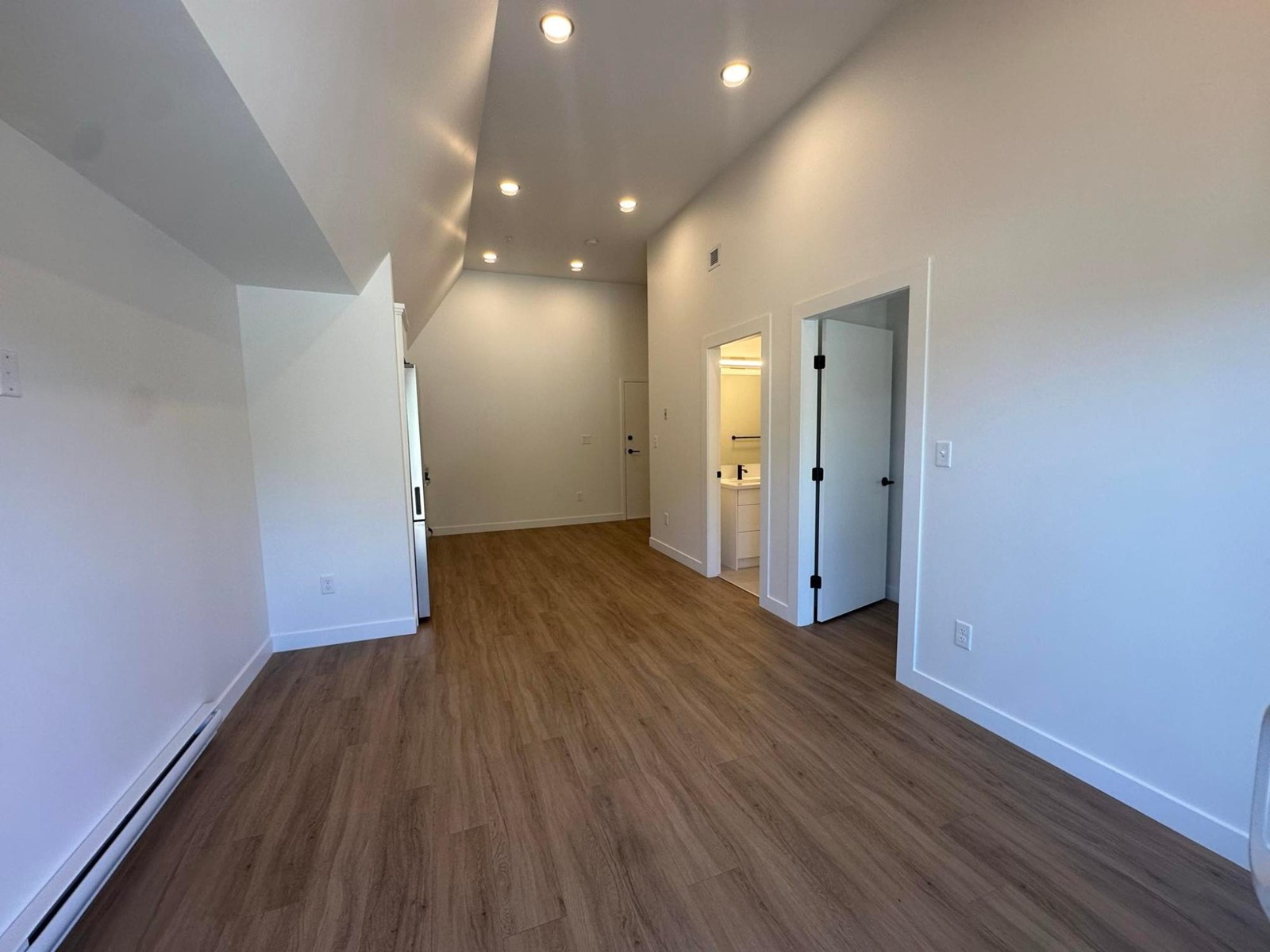 505 - 514 Victoria Street, Nelson, British Columbia  V1L 4K8 - Photo 7 - 2477886