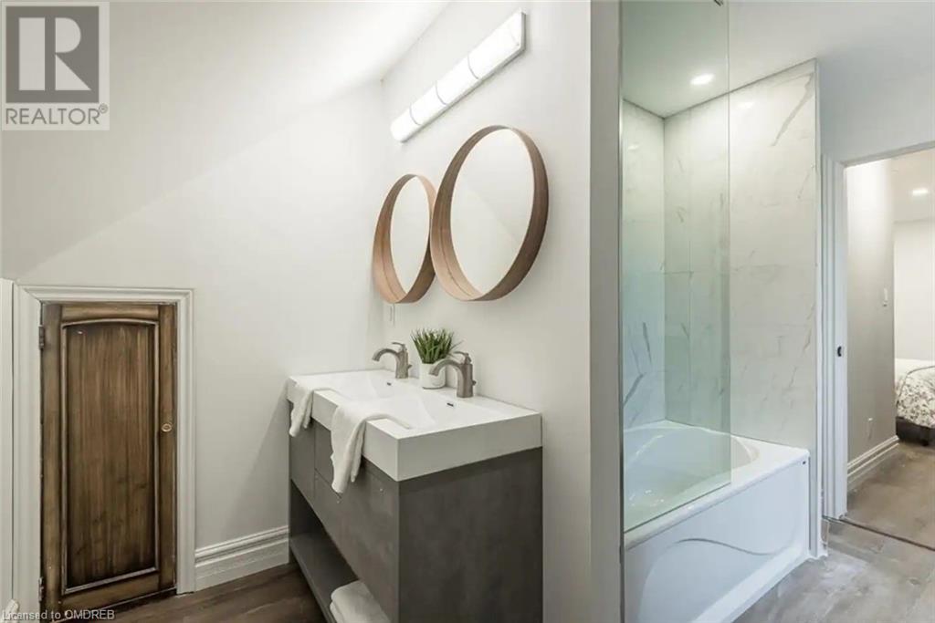 276 Aberdeen Avenue, Hamilton, Ontario  L8P 2R3 - Photo 27 - 40609475