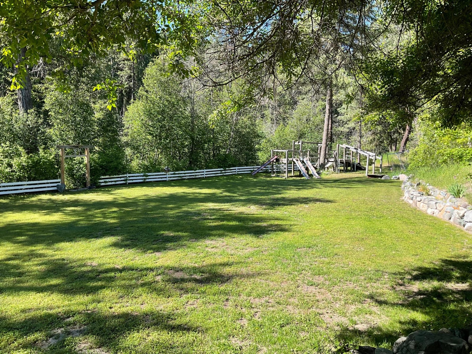 1920 Highway 3, Midway, British Columbia  V0H 1M0 - Photo 18 - 2477904